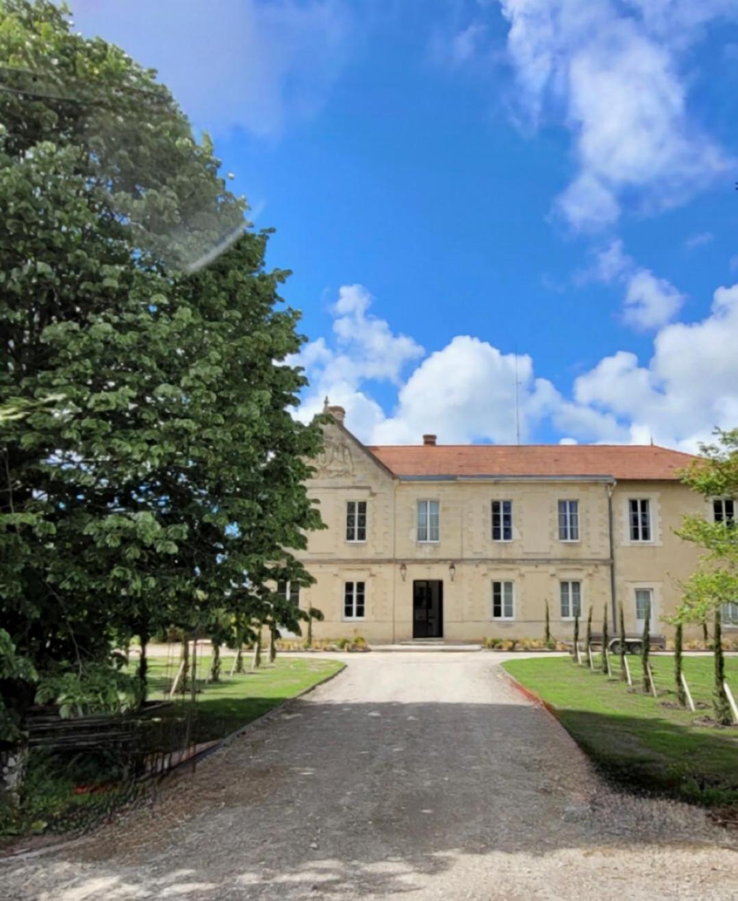 Chateau Bernon Maison D Hotes - Piscine Et Spa Bed & Breakfast Queyrac Eksteriør bilde